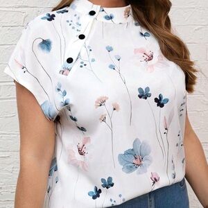 Shien Emery Rose Blouse. Tried on once other than that, never used.